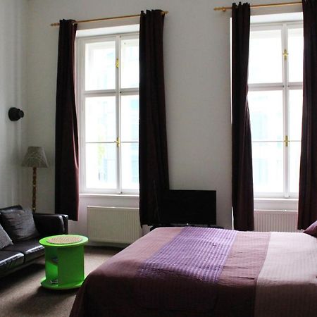 Beautiful Apartments In The City Center Prag Exteriör bild