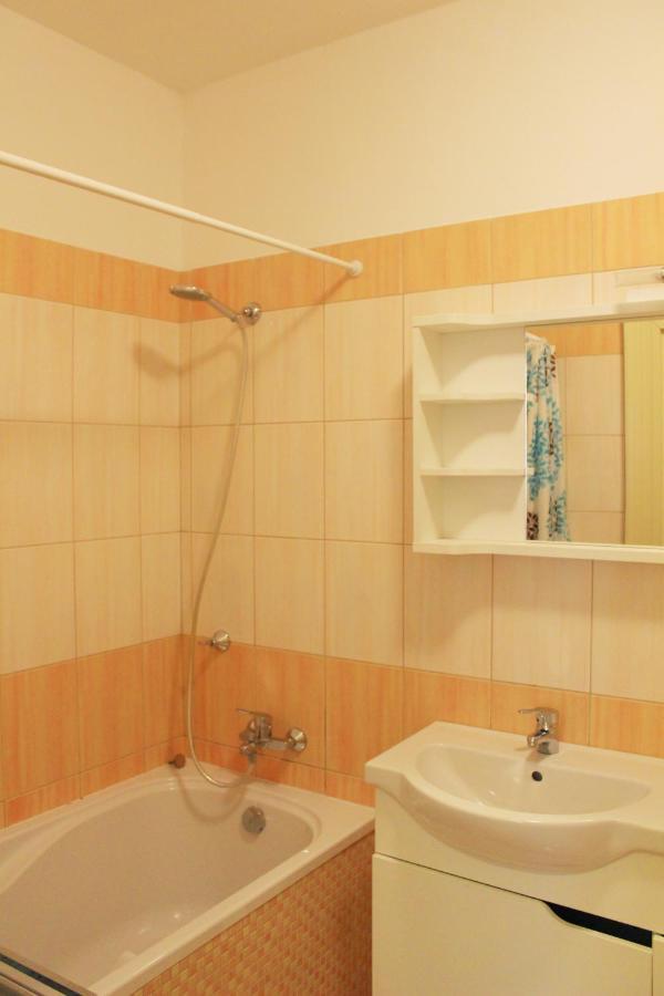 Beautiful Apartments In The City Center Prag Exteriör bild