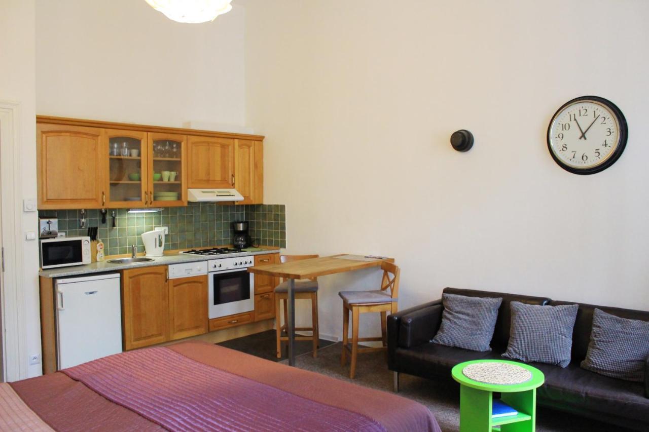 Beautiful Apartments In The City Center Prag Exteriör bild