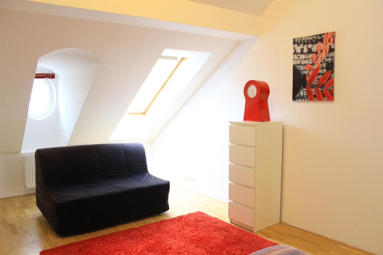 Beautiful Apartments In The City Center Prag Exteriör bild