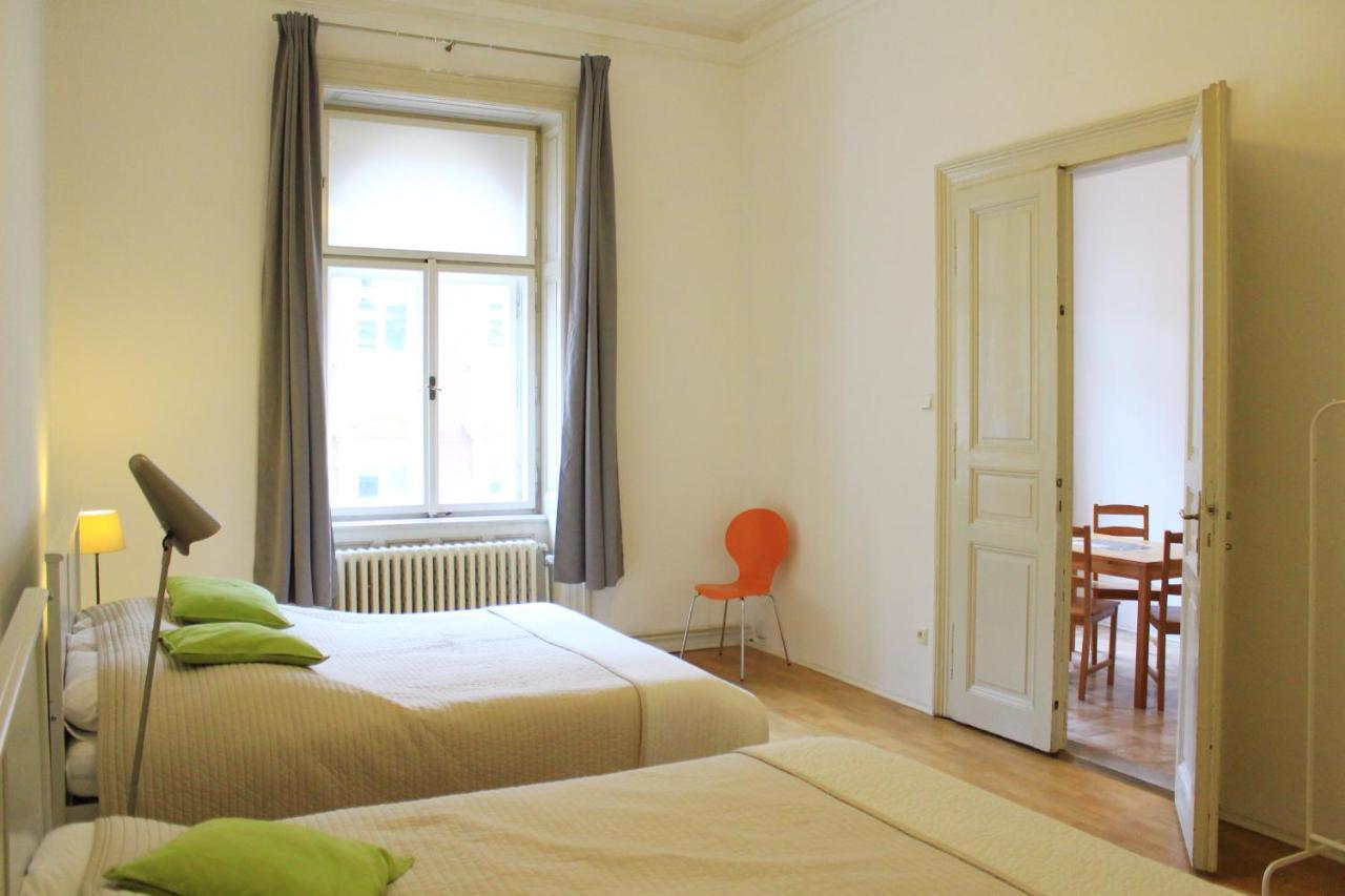 Beautiful Apartments In The City Center Prag Exteriör bild