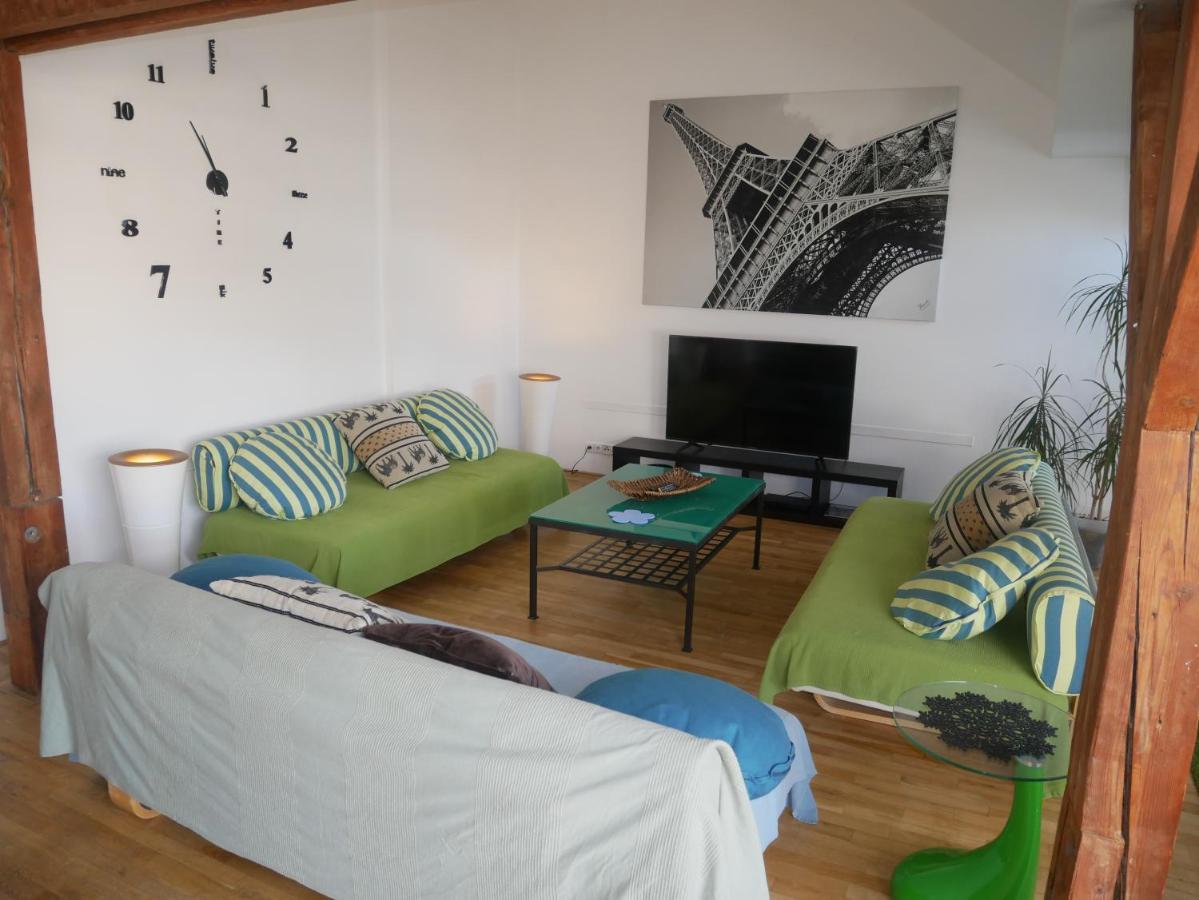 Beautiful Apartments In The City Center Prag Exteriör bild