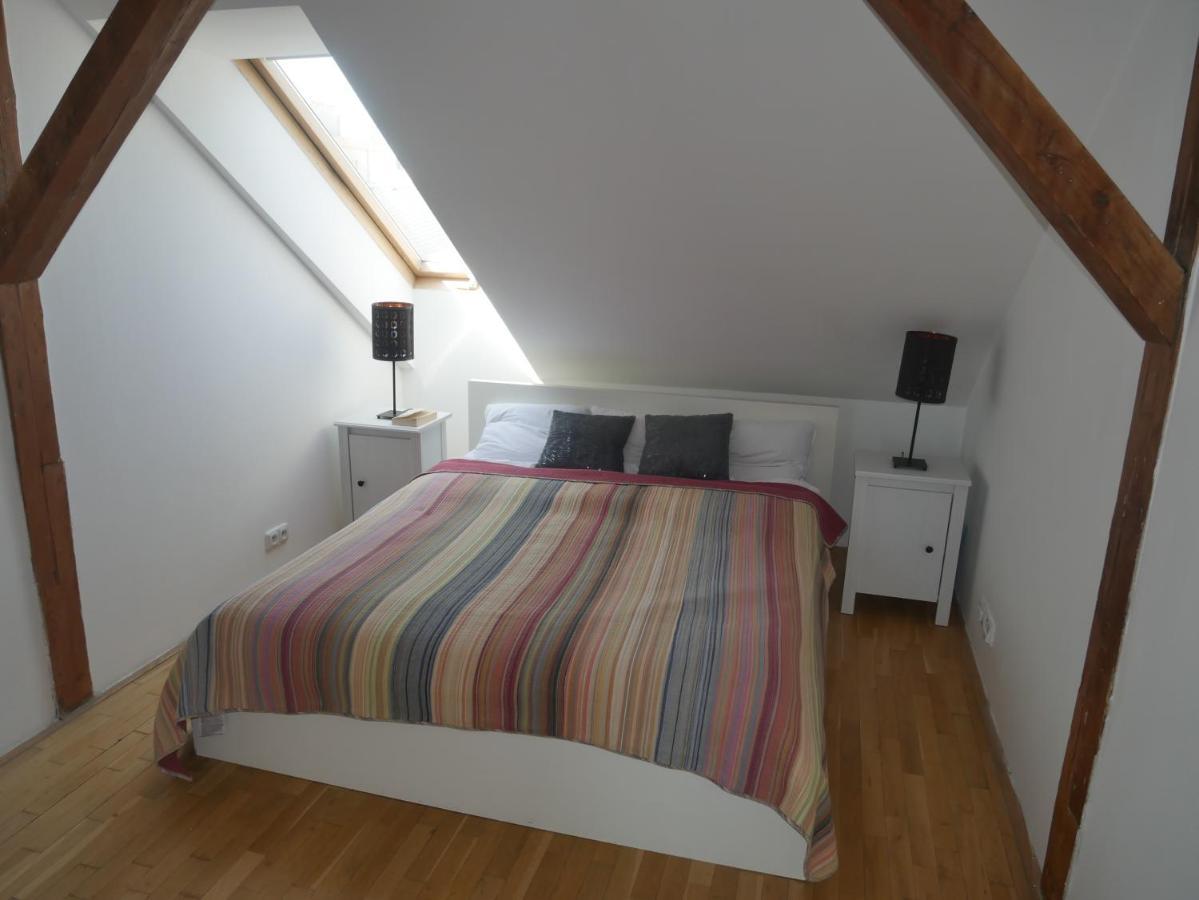 Beautiful Apartments In The City Center Prag Exteriör bild